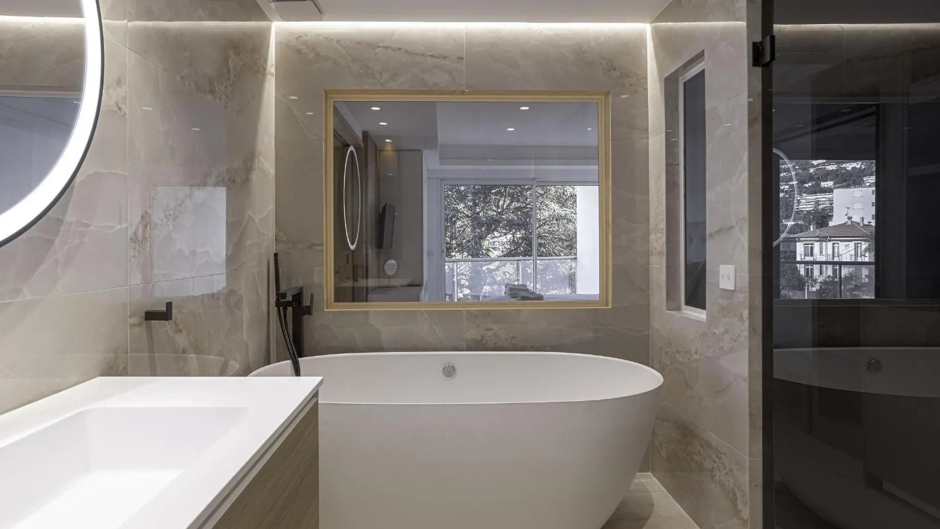 Luxury Penthouse Montfleury By Halldis Cannes France